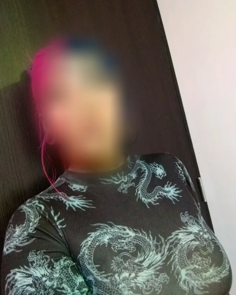 Carla, 32