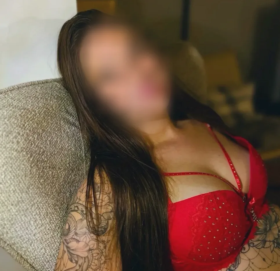 Kim, 23