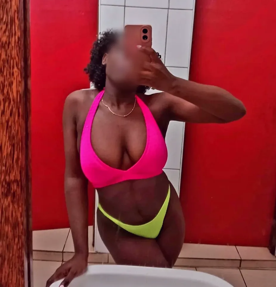 Nisa, 30